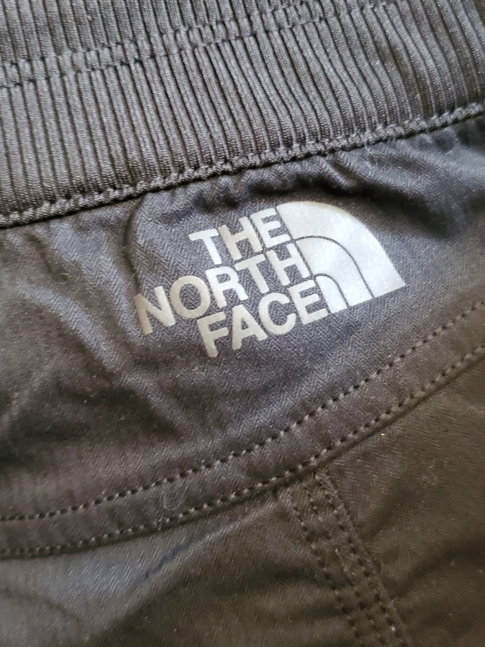 The North Face Black Women's Cropped Windbreaker Pants